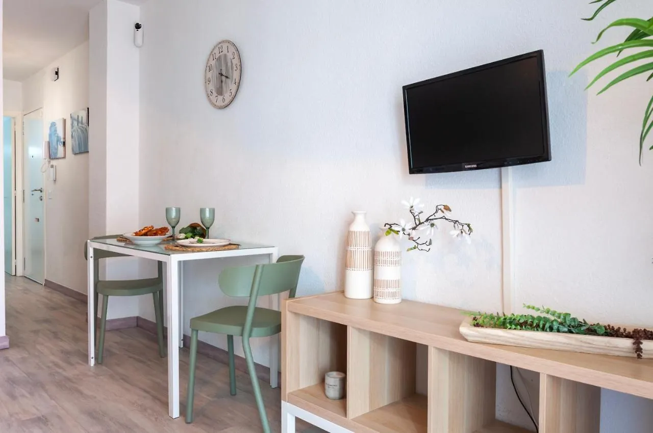 Apartment Apartamento Con Terraza Cerca De La Playa By Insidehome Empuriabrava