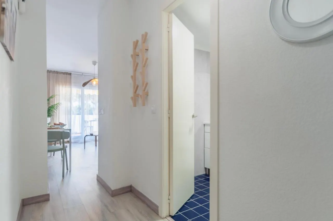 Apartamento Con Terraza Cerca De La Playa By Insidehome Empuriabrava