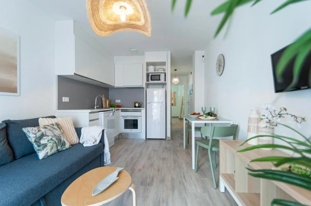 Apartment Apartamento Con Terraza Cerca De La Playa By Insidehome Empuriabrava